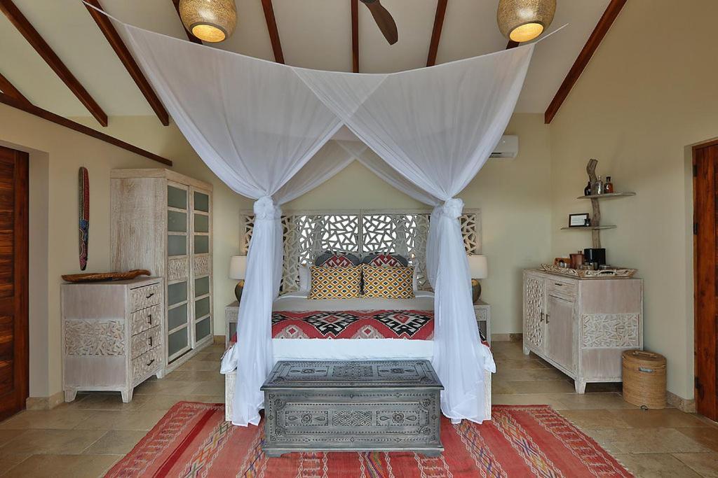 Casa Chameleon Hotel Las Catalinas - Adults Only Exterior photo